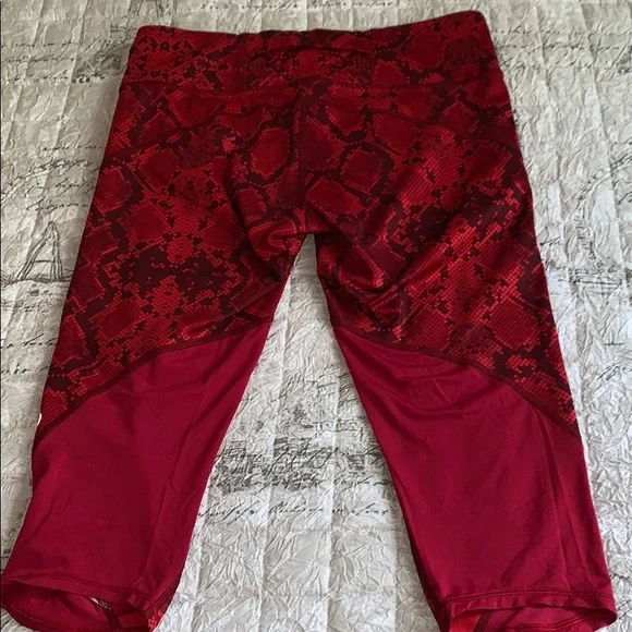 Lululemon leggings - Picture 5 of 8